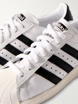 Adidas Originals: Белые кроссовки 
