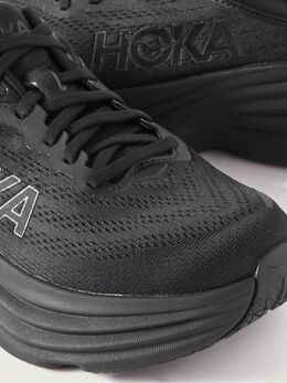 HOKA: Чёрные кроссовки 