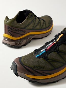 Salomon: Зелёные кроссовки 