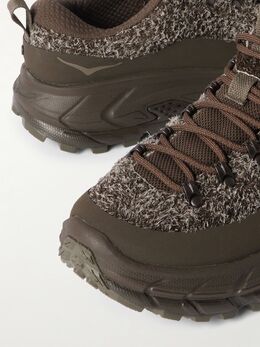 HOKA: Коричневые кроссовки 