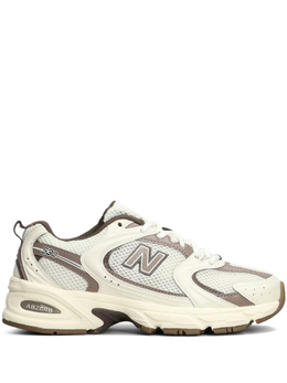 New Balance: Белые кроссовки  530