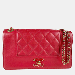 Chanel: Красная сумка 