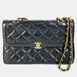 Chanel: Чёрная сумка 