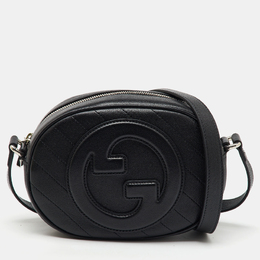 Gucci: Чёрная сумка 
