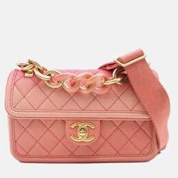 Chanel: Розовая сумка 