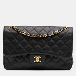 Chanel: Чёрная сумка 