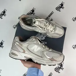 New Balance: Серые кроссовки  530
