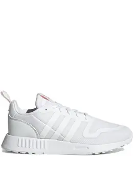adidas: Белые кроссовки 