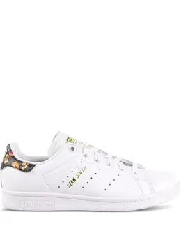 adidas: Белые кроссовки  Stan Smith