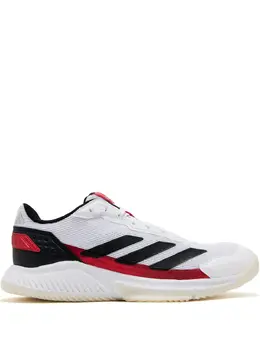 adidas: Белые кроссовки 