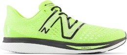 New Balance: Зелёные кроссовки  FuelCell