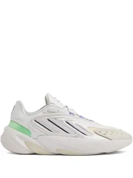 adidas: Белые кроссовки  Ozelia