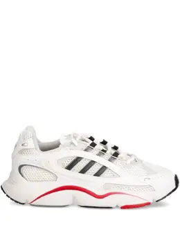 adidas: Белые кроссовки 
