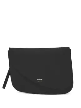 Ferragamo: Чёрная сумка 