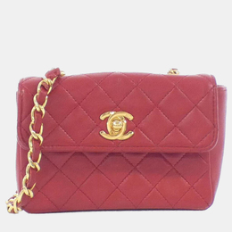 Chanel: Красная сумка 