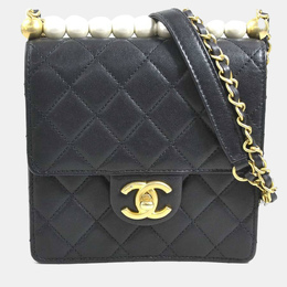 Chanel: Чёрная сумка 