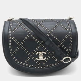 Chanel: Чёрная сумка 