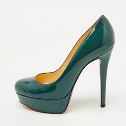 Christian Louboutin: Тёмные туфли 
