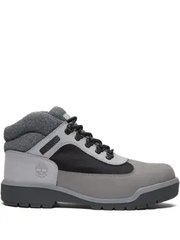 Timberland: Светлые ботинки 