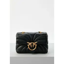 Pinko: Чёрная сумка 