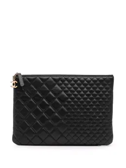 CHANEL Pre-Owned: Чёрный клатч 