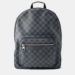 Louis Vuitton: Чёрный рюкзак 