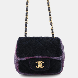 Chanel: Фиолетовая сумка 