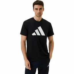 adidas: Спортивная футболка  Essentials