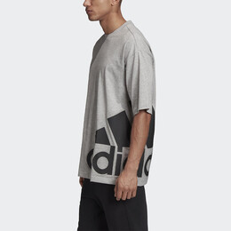 Adidas: Серая футболка 