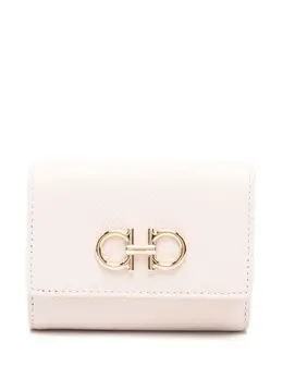 Ferragamo: Розовая сумка 