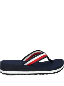 Tommy Hilfiger: Синие шлёпанцы 