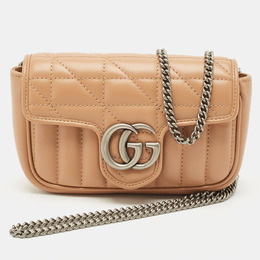 Gucci: Бежевая сумка  GG Marmont
