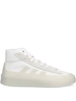adidas: Белые кроссовки 