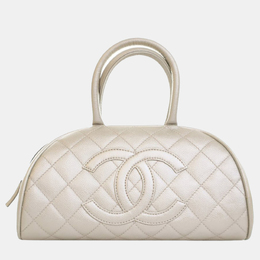 Chanel: Белая сумка 