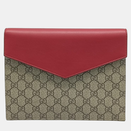 Gucci: Бежевый клатч 