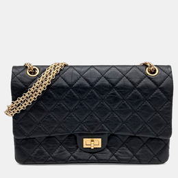 Chanel: Чёрная сумка 