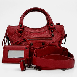 Balenciaga: Красная сумка 