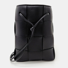 Bottega Veneta: Чёрная сумка  Cassette