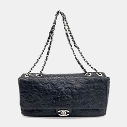Chanel: Чёрная сумка 