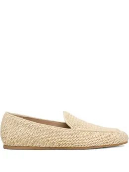 Stuart Weitzman: Светлые лоферы 