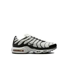 NIKE: Чёрные кеды 