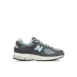 New Balance: Серые кеды  2002R