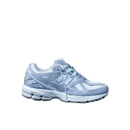New Balance: Серые кеды 