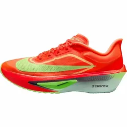NIKE: Красные кроссовки  Zoom Fly