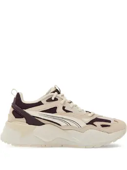 PUMA: Бежевые кроссовки  Sole