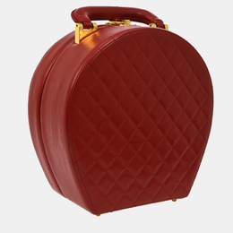 Chanel: Красная сумка 