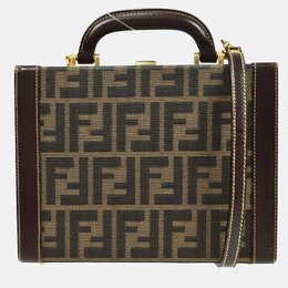 Fendi: Коричневая сумка  Zucca