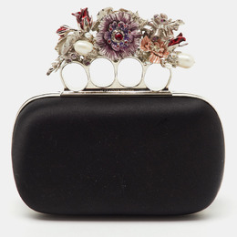 Alexander McQueen: Чёрный клатч  Knuckle