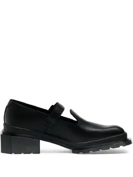 Dr. Martens: Чёрные туфли 