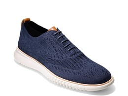 Cole Haan: Тёмные туфли 